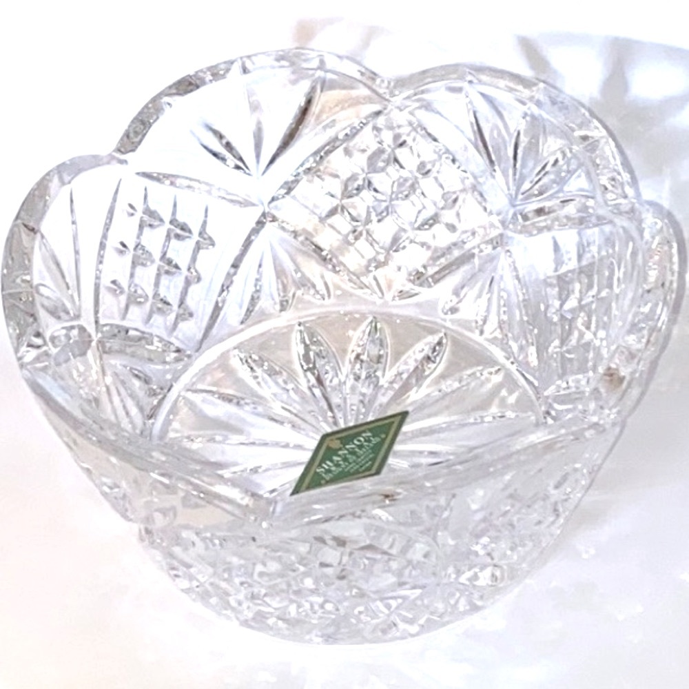 Shannon Crystal Designs • Etched Lead Crystal Trinket Bowl • Scalloped Rim